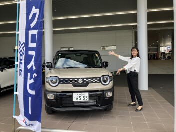 新型クロスビーの試乗車届きました！！